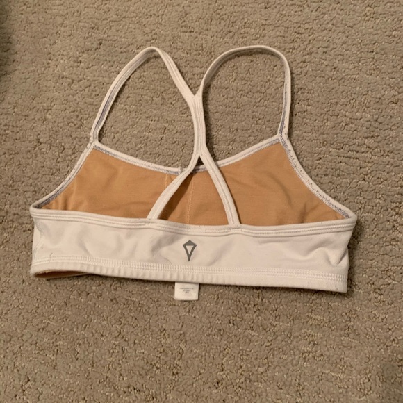 ivivva sports bra - Picture 2 of 2